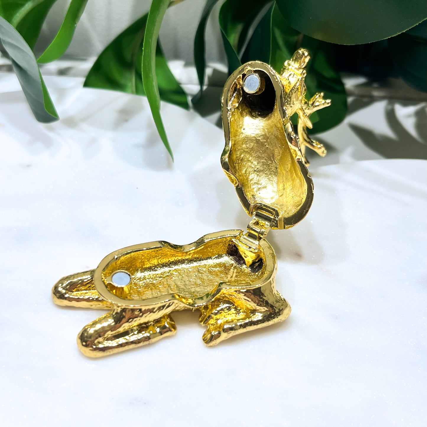 Gold Deer Sphere Stand/Trinket Pot