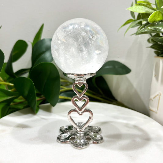 Silver Triple Heart Sphere Stand